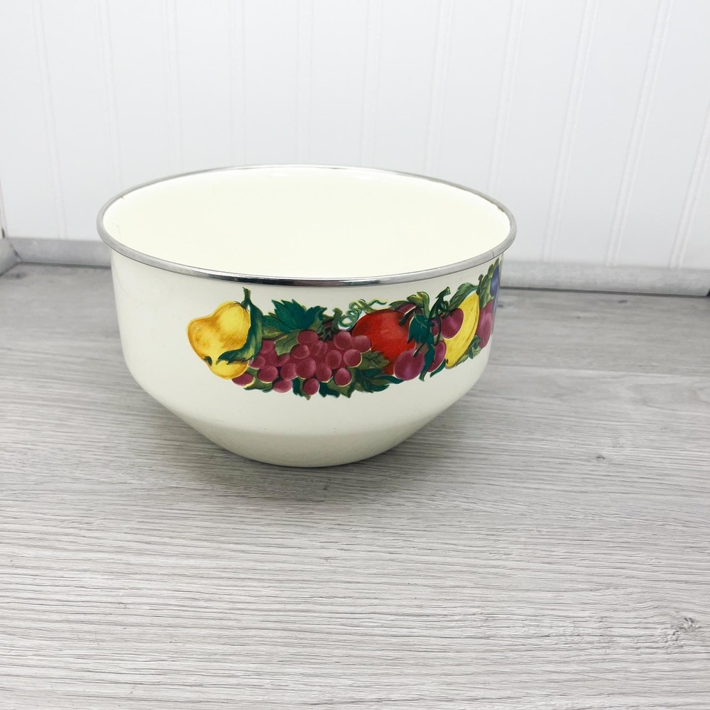 Vintage Vitroceramic Fruit Bowl - Farmhouse Kitchen Decor